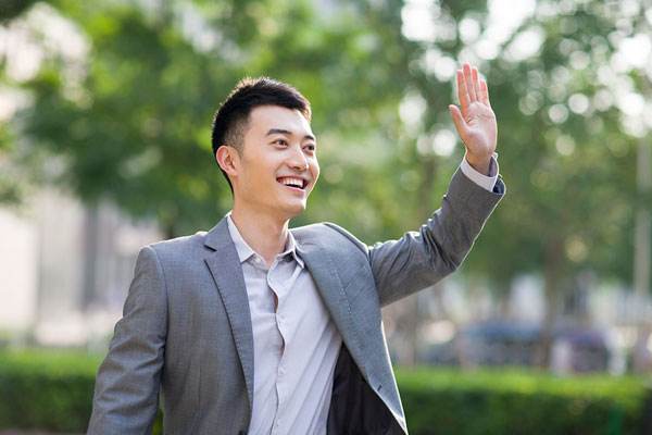 迎賓禮儀手勢？_再見手勢