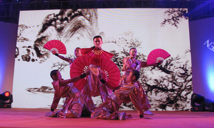 常見(jiàn)年會(huì)的展現(xiàn)形式！