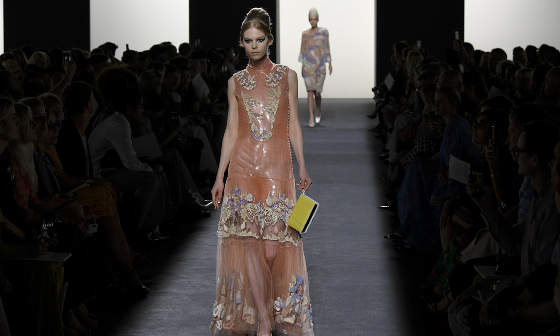 模特T臺亮相訓(xùn)練中常用的5個技巧！