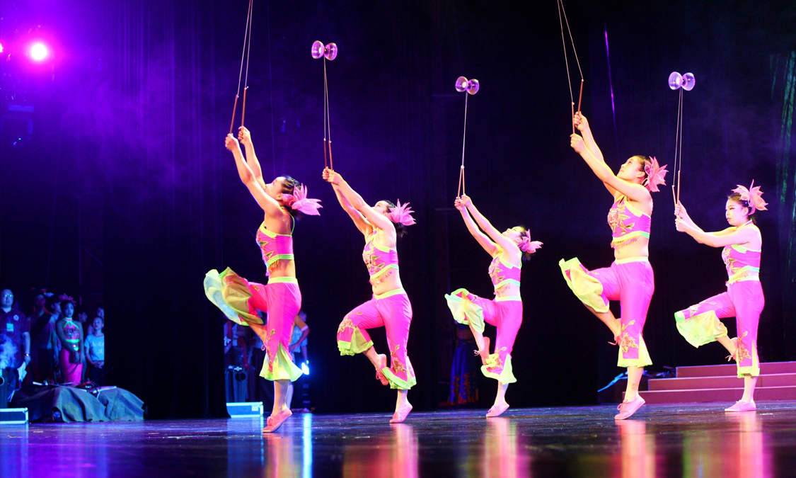 企業(yè)春節(jié)晚會活動策劃執(zhí)行中都需要包含哪些內(nèi)容？_上海年會策劃公司_上海活動策劃公司