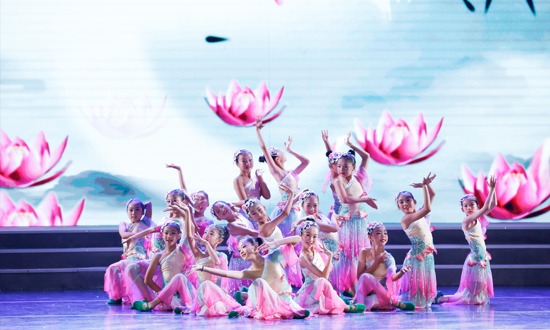 企業(yè)年會策劃執(zhí)行中場地的預(yù)定需要注意哪些事項(xiàng)？_上海活動(dòng)策劃公司_上海年會策劃公司